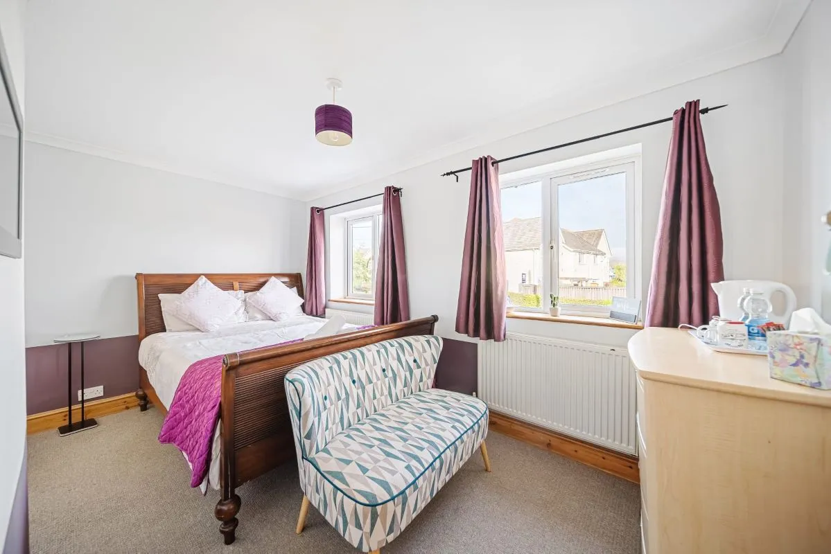 Larkfield, Aylesford, Kent, ME20 6SA - Online Auctions