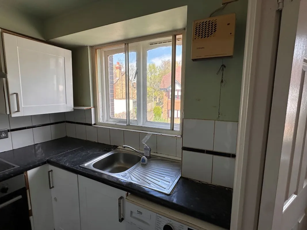 St. Andrews Court, Slough, Berkshire, SL3 0HU - Online Auctions