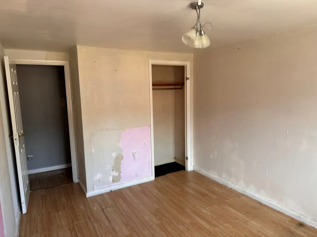 St. Andrews Court, Slough, Berkshire, SL3 0HU - Online Auctions