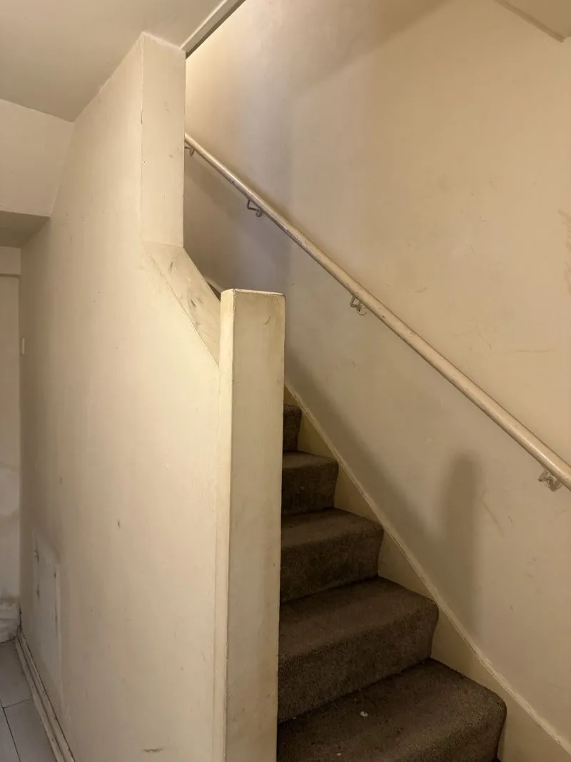60 West Crescent Road, Gravesend, Kent, DA12 2AB - Online Auctions