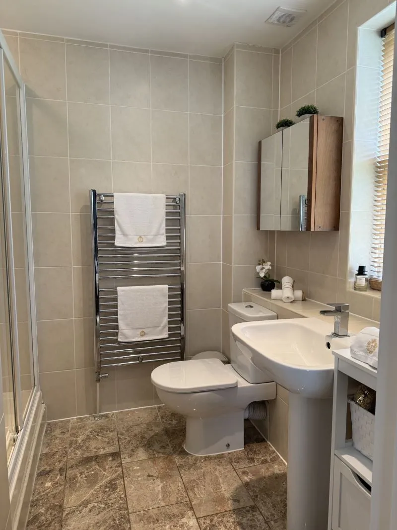 Cheeseman's Green Lane, Ashford, Kent, TN25 7HX - Online Auctions
