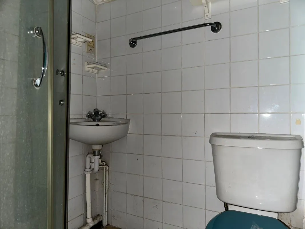 1 Sussex Place, Slough, Buckinghamshire, SL1 1NH - Online Auctions
