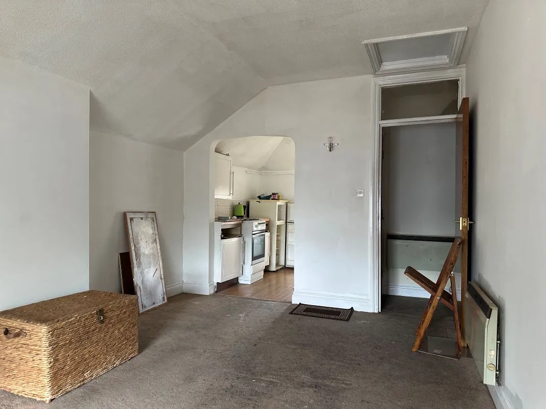 1 Sussex Place, Slough, Buckinghamshire, SL1 1NH - Online Auctions
