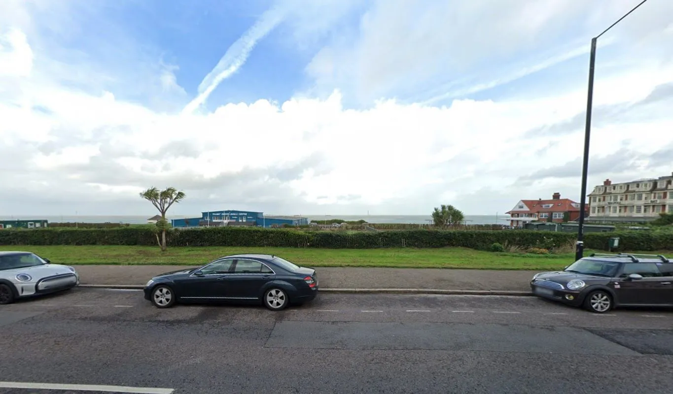 80 Eastern Esplanade, Margate, Kent, CT9 2JP - Online Auctions