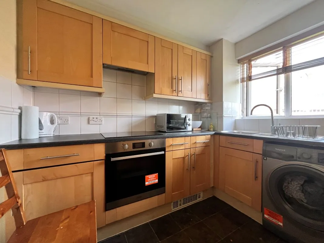 Scotney Gardens, Maidstone, Kent, ME16 0GR - Online Auctions