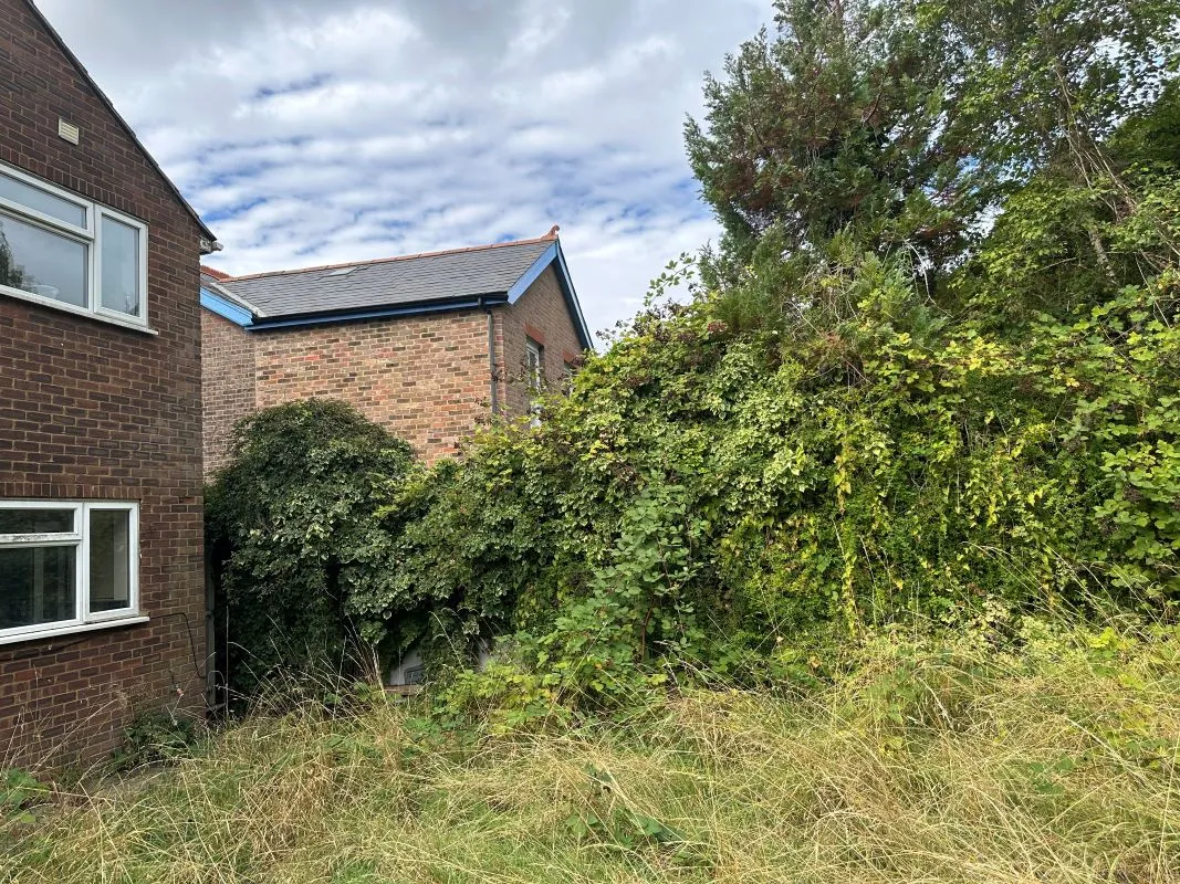 High Wycombe, Buckinghamshire, HP13 6EY - Online Auctions