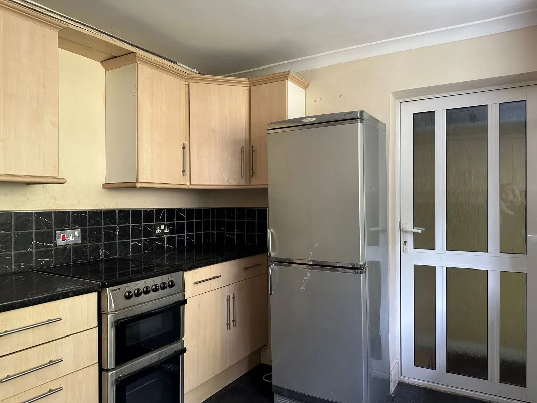 High Wycombe, Buckinghamshire, HP13 6EY - Online Auctions