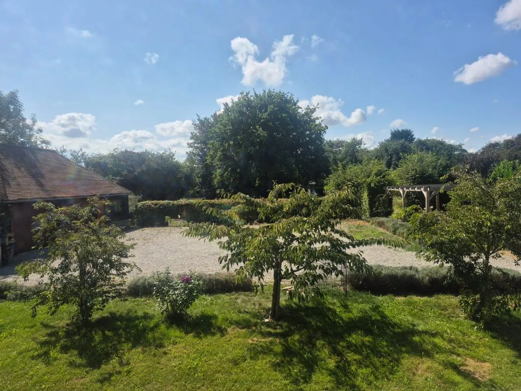The Street, Canterbury, Kent, CT3 1LN - Online Auctions