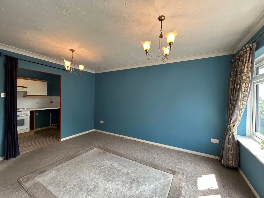 Collingwood House, Greenhithe, Kent, DA9 9EE - Online Auctions