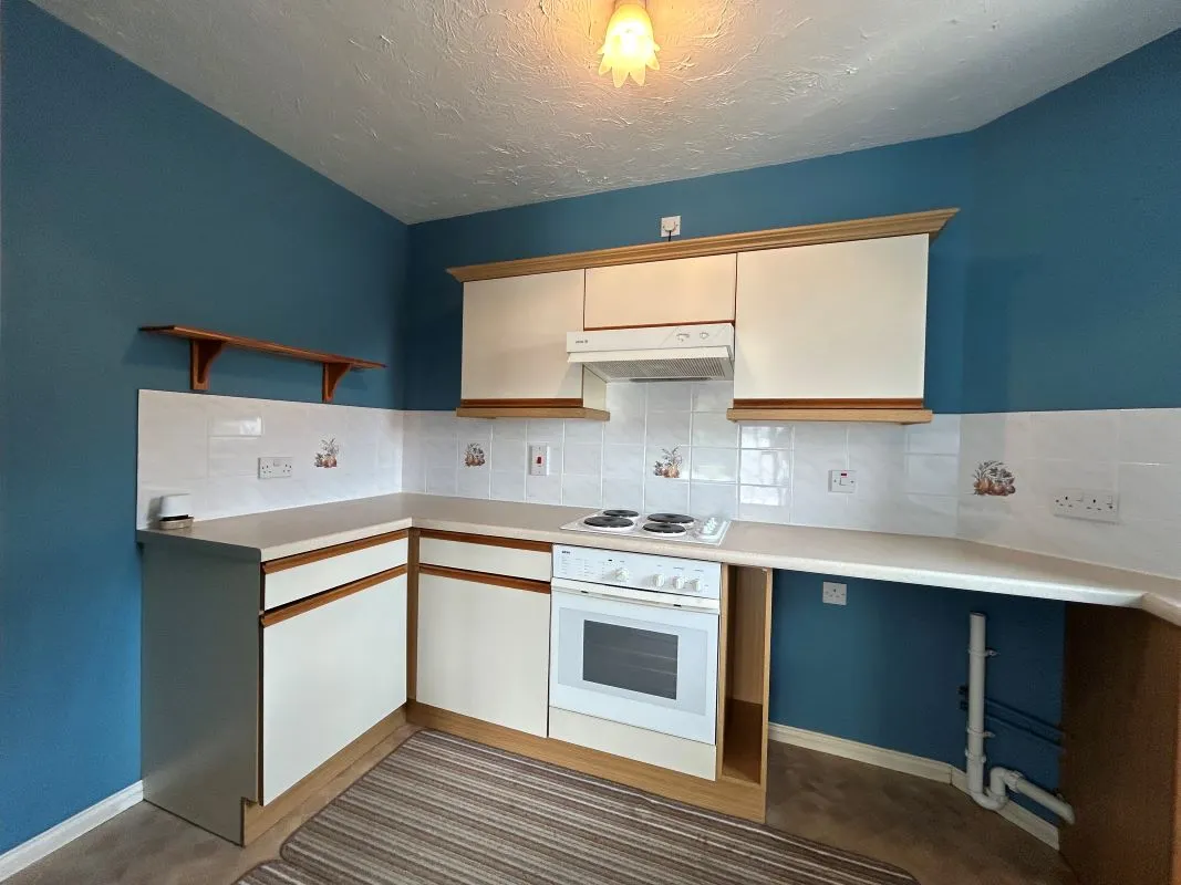 Collingwood House, Greenhithe, Kent, DA9 9EE - Online Auctions