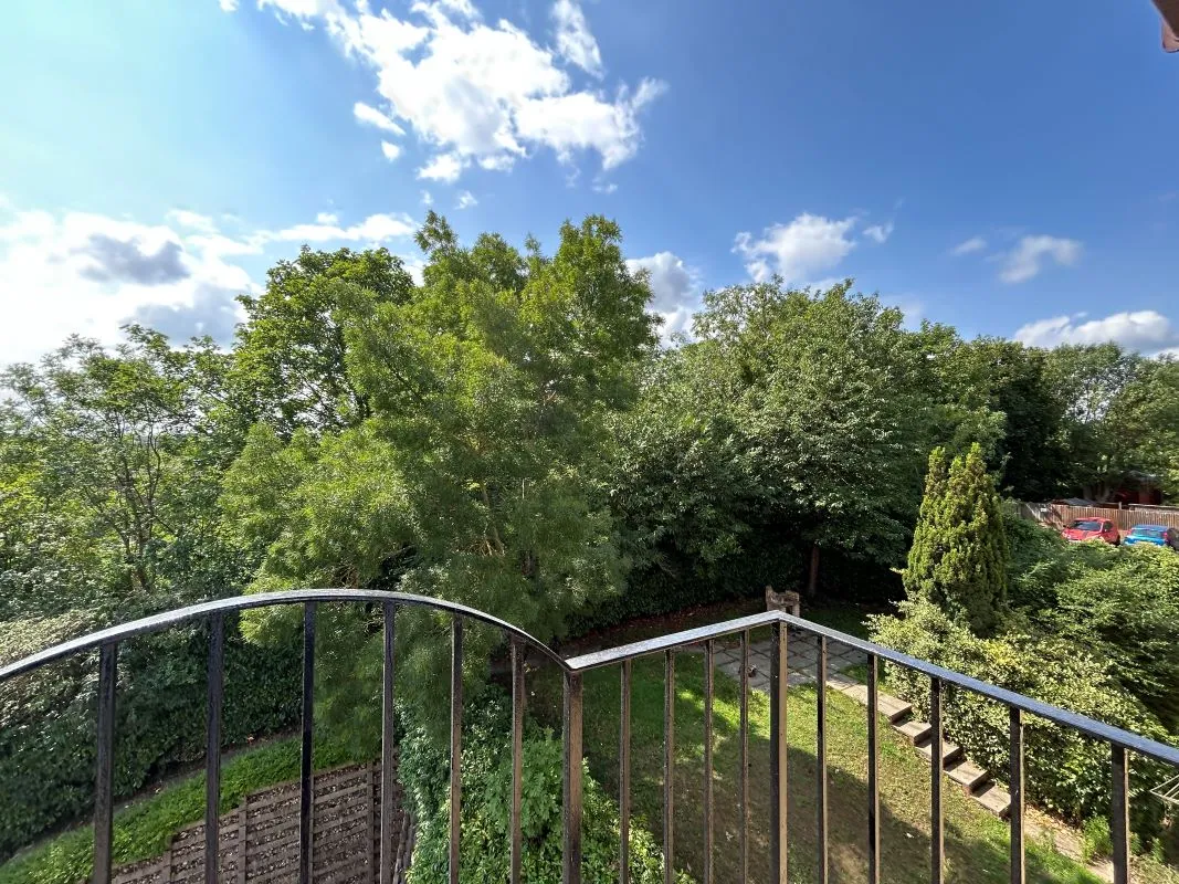 Collingwood House, Greenhithe, Kent, DA9 9EE - Online Auctions