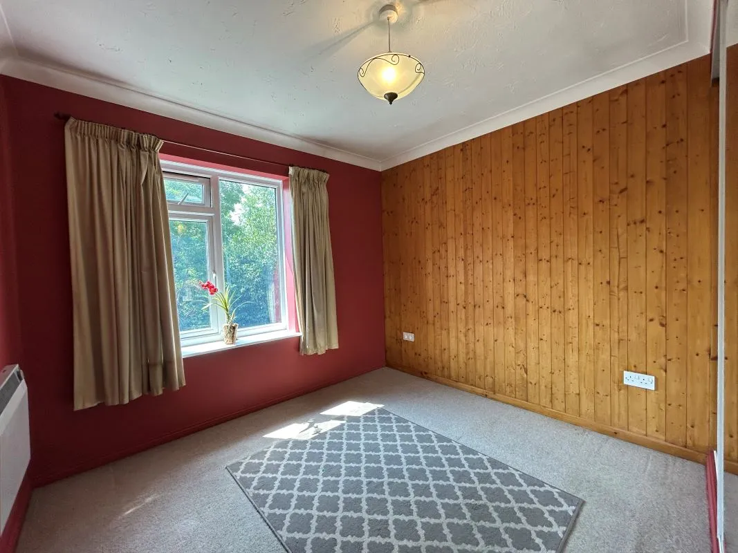 Collingwood House, Greenhithe, Kent, DA9 9EE - Online Auctions