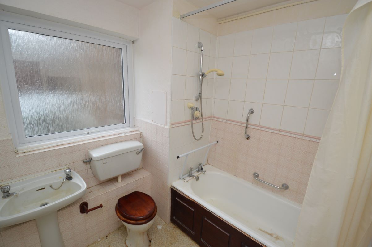 The Albany, London Road, Stoneygate, Leicester, Leicestershire, LE2 1RH - Online Auctions