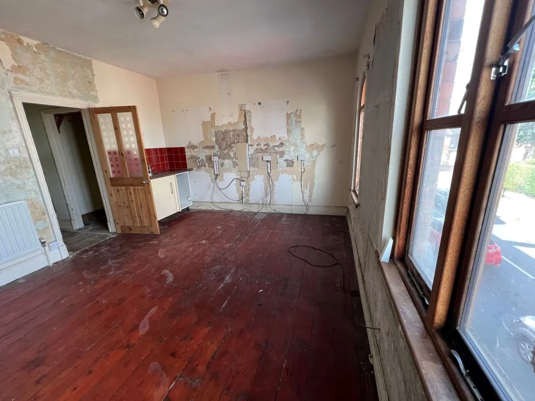 Clarence Street, Loughborough, Leicestershire, LE11 1DX - Online Auctions