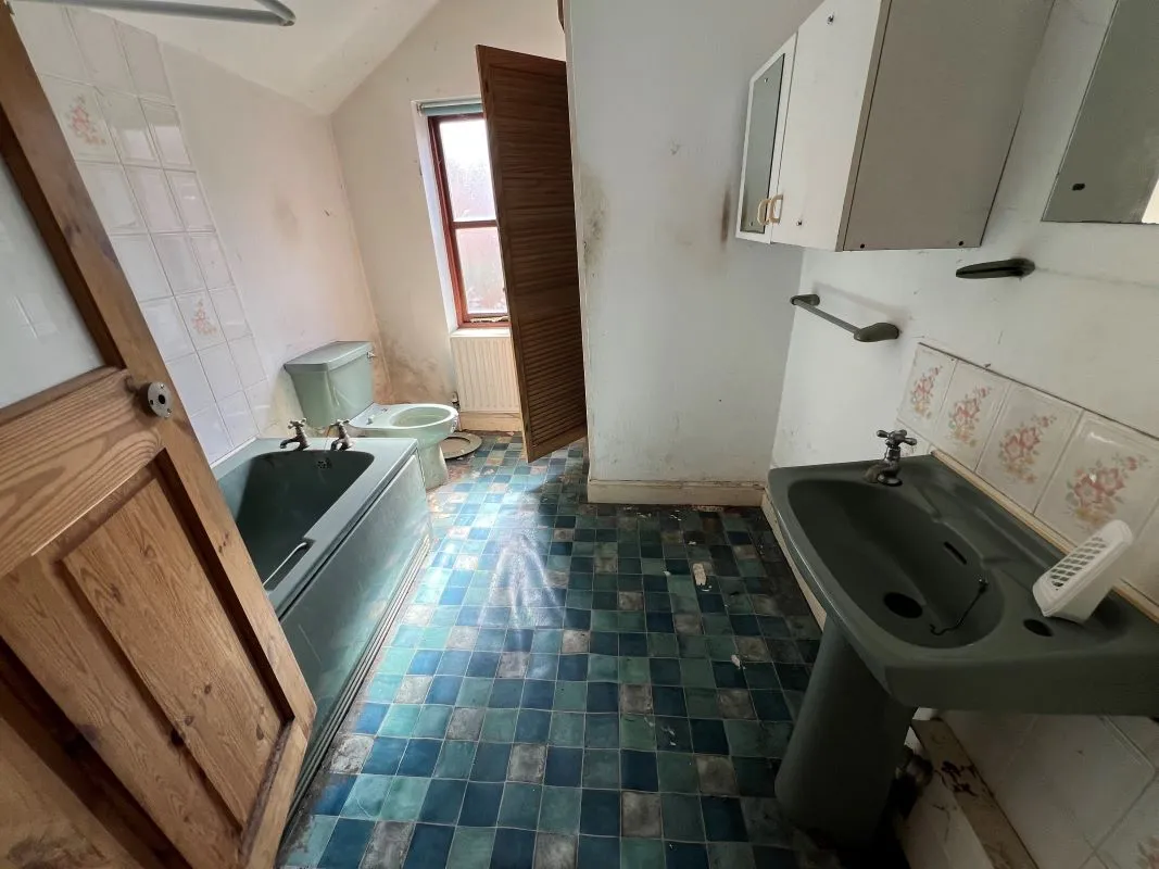 Clarence Street, Loughborough, Leicestershire, LE11 1DX - Online Auctions