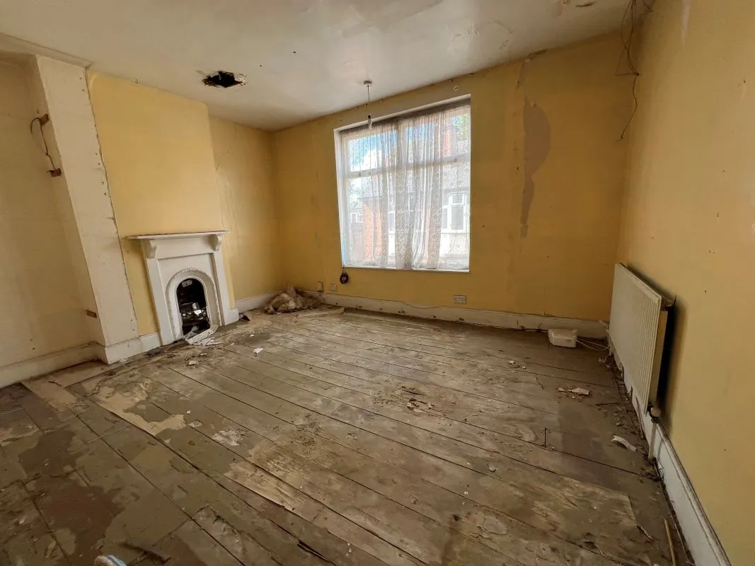 Leicester, Leicestershire, LE4 5QE - Online Auctions