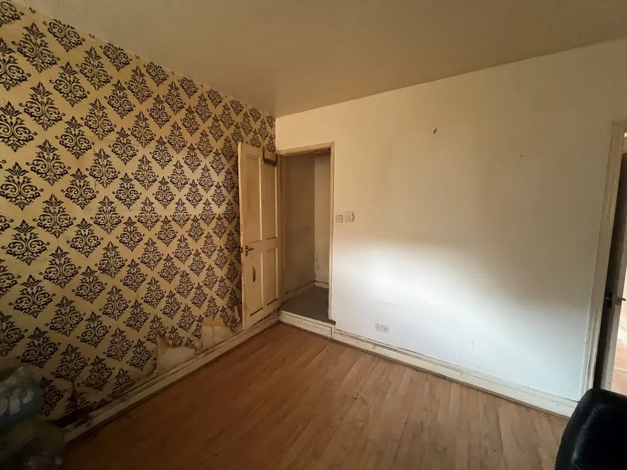 Property for Auction in Leicestershire - 9 Percy Road, Leicester, Leicestershire LE2 8FP