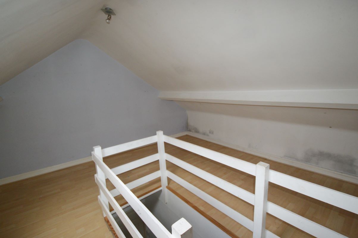 Leicester, Leicestershire, LE3 1AT - Online Auctions