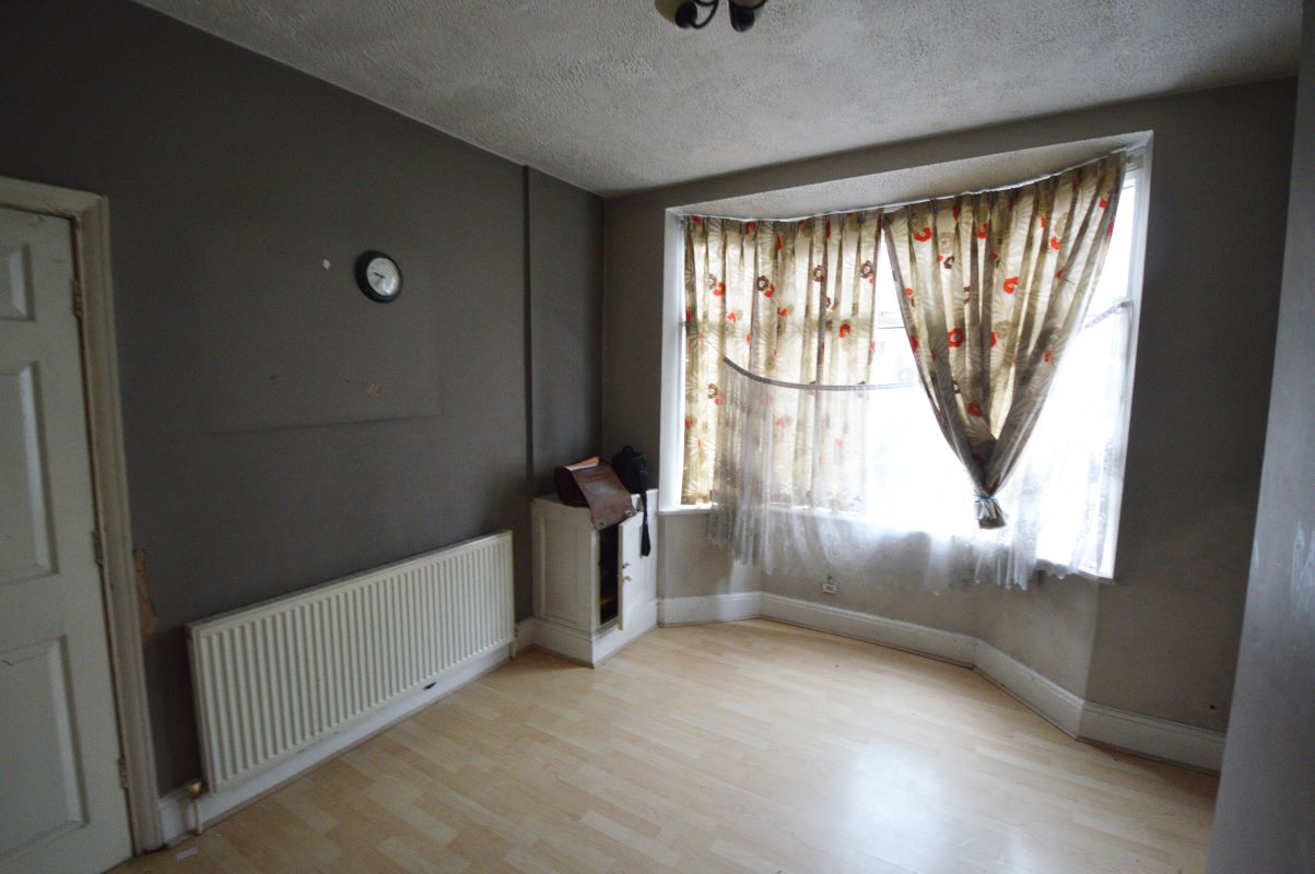 Leicester, Leicestershire, LE3 1AT - Online Auctions
