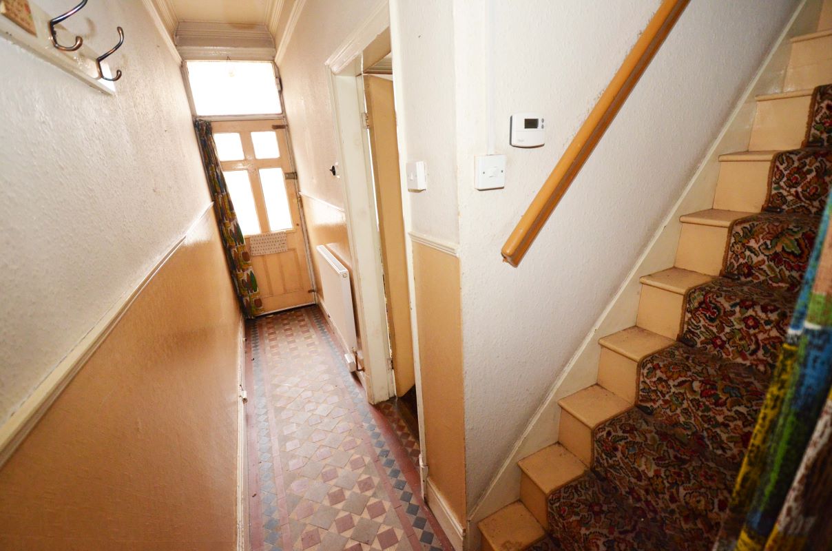 Fosse Road North, Leicester, Leicestershire, LE3 5ER - Online Auctions