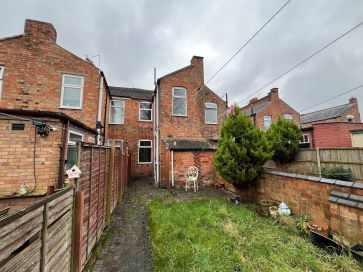 Property for Auction in Leicestershire - 77 Richmond Road, Aylestone, Leicester, Leicestershire LE2 8BB