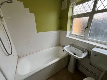 Property for Auction in Leicestershire - 22 Whitley Close, Leicester, Leicestershire LE3 9TF