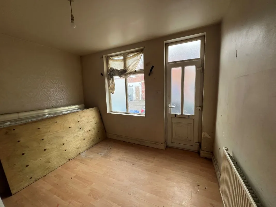 Leicester, Leicestershire, LE2 8FP - Online Auctions