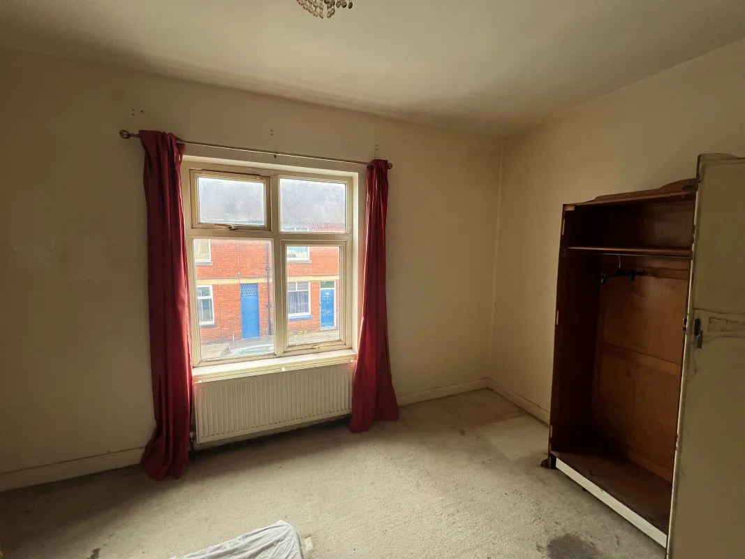 Leicester, Leicestershire, LE2 8FP - Online Auctions