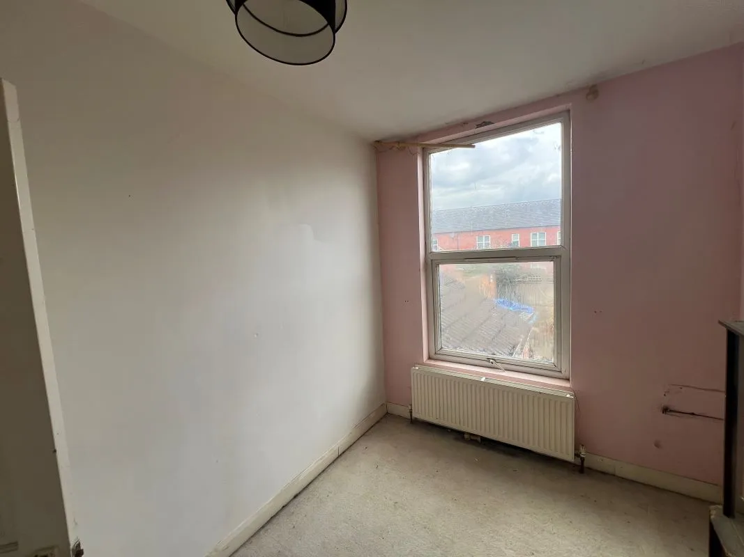Leicester, Leicestershire, LE2 8FP - Online Auctions