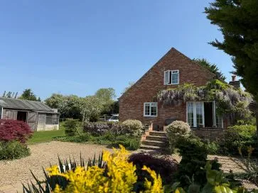 Property for Auction in Leicestershire - Eight Acre  Main Street, Medbourne, Market Harborough, Leicestershire LE16 8DT