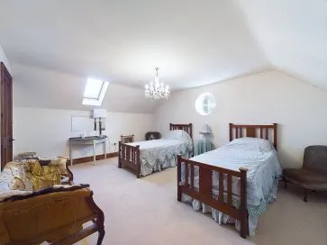 Property for Auction in Leicestershire - Eight Acre  Main Street, Medbourne, Market Harborough, Leicestershire LE16 8DT
