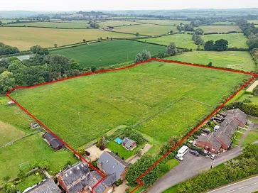 Property for Auction in Leicestershire - Eight Acre  Main Street, Medbourne, Market Harborough, Leicestershire LE16 8DT