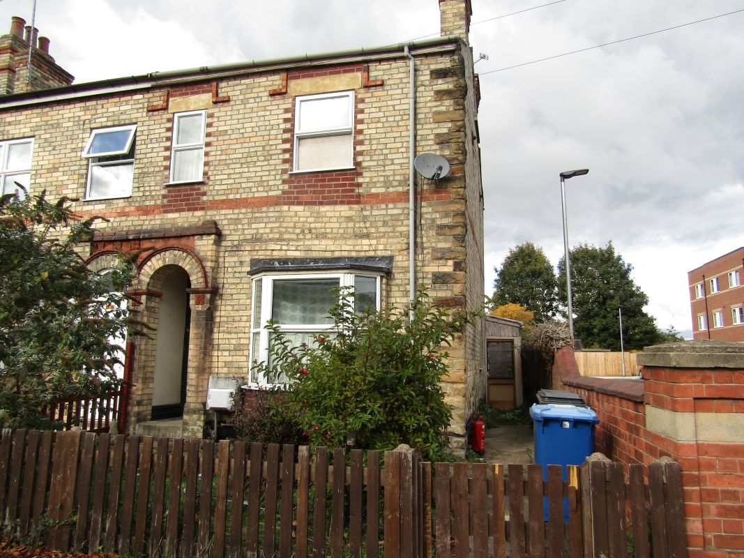 North Marsh Road, Gainsborough, Lincolnshire, DN21 2RN - Online Auctions