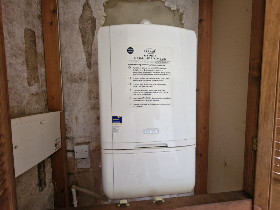 Cromwell Street, Gainsborough, Lincolnshire, DN21 1DH - Online Auctions