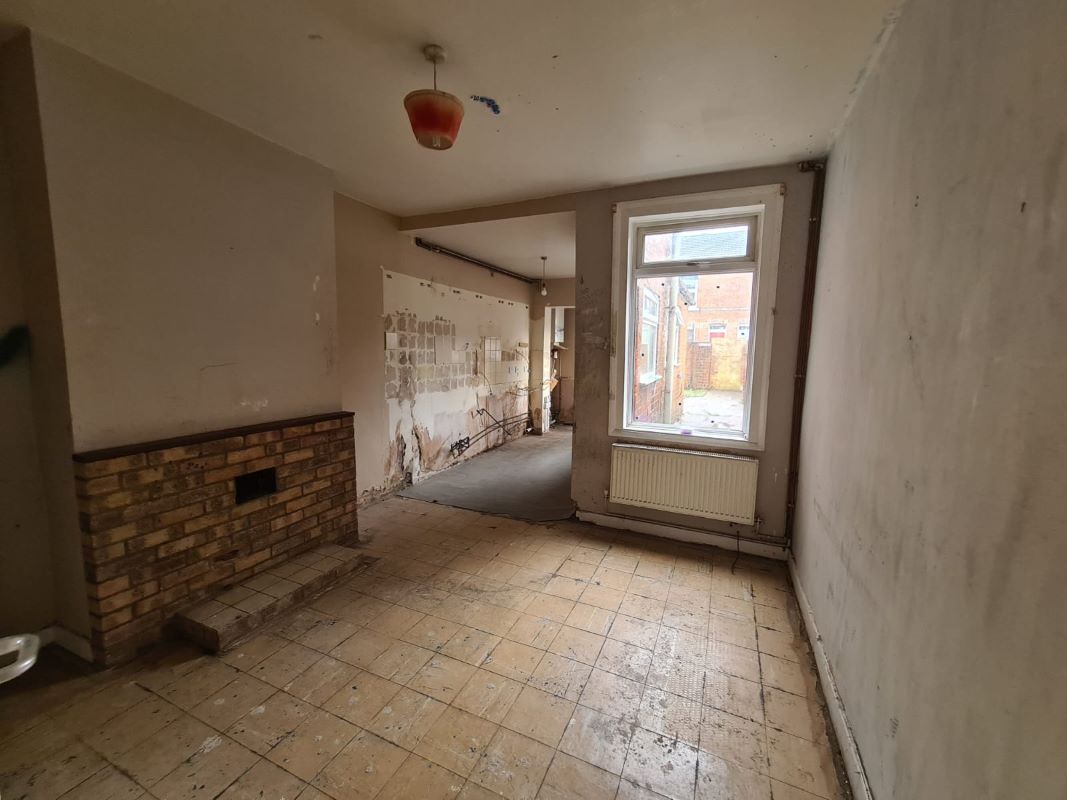 Cross Street, Lincoln, Lincolnshire, LN5 7UX - Online Auctions