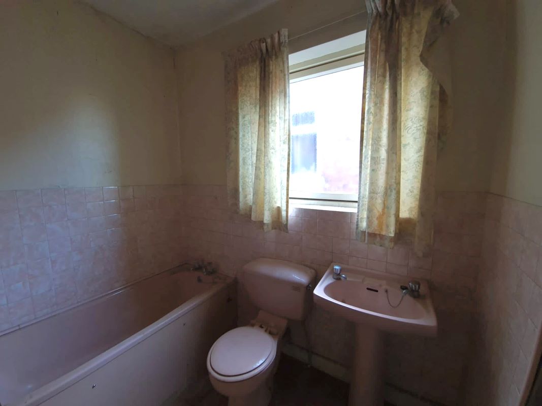 Gainsborough, Lincolnshire, DN21 2RF - Online Auctions