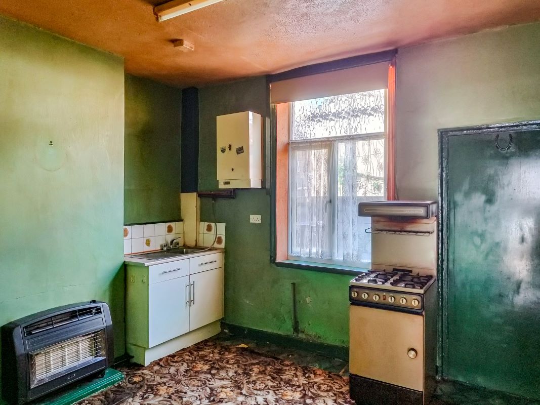 Saxon Street, Burnley, Lancashire, BB10 1AE - Online Auctions