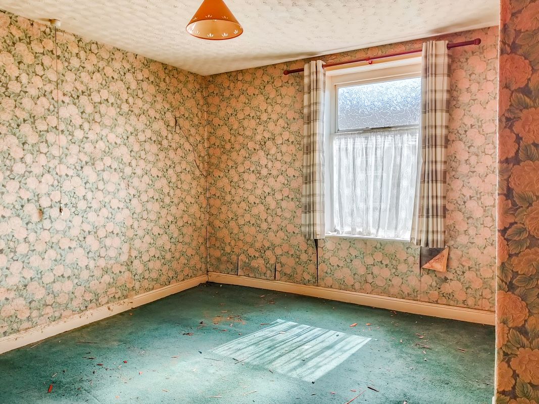 Saxon Street, Burnley, Lancashire, BB10 1AE - Online Auctions
