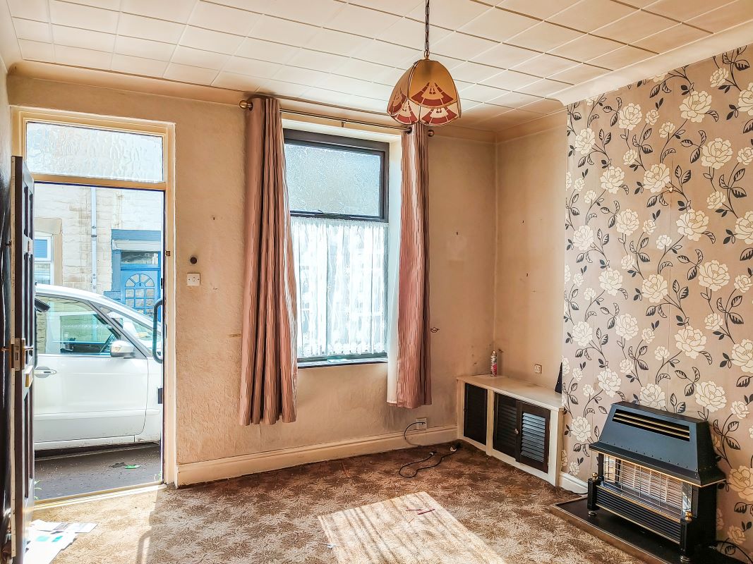 Saxon Street, Burnley, Lancashire, BB10 1AE - Online Auctions