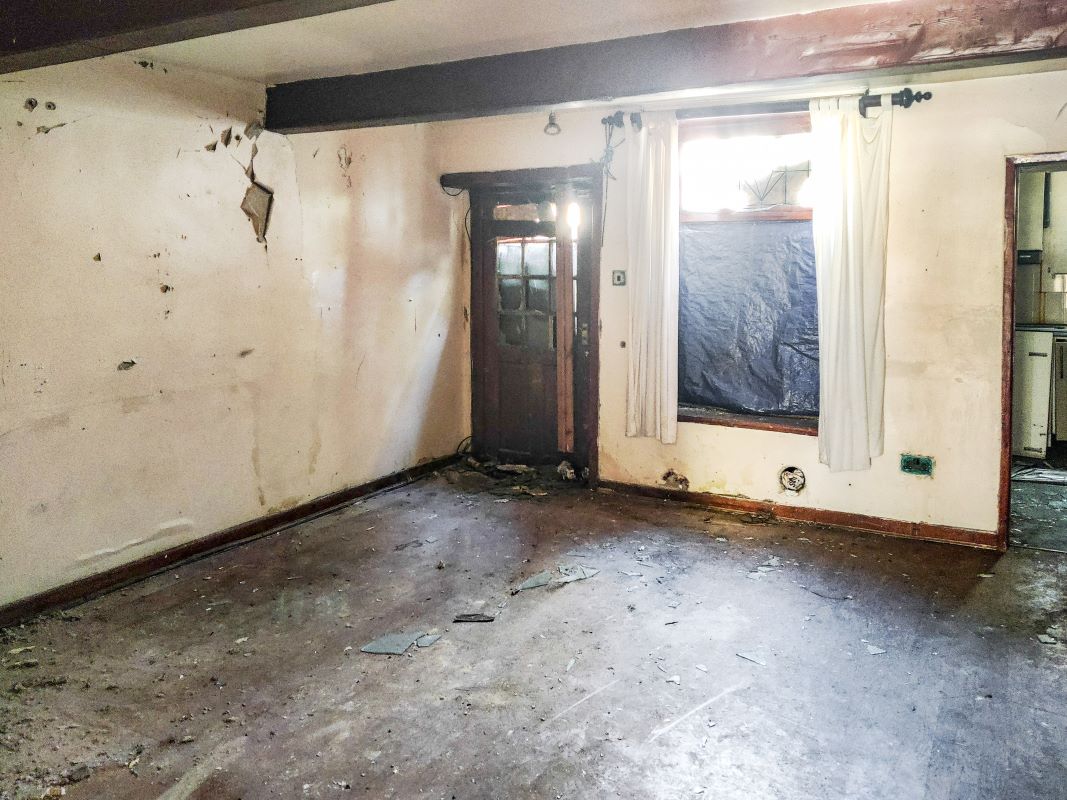 Bacup, Lancashire, OL13 9NW - Online Auctions