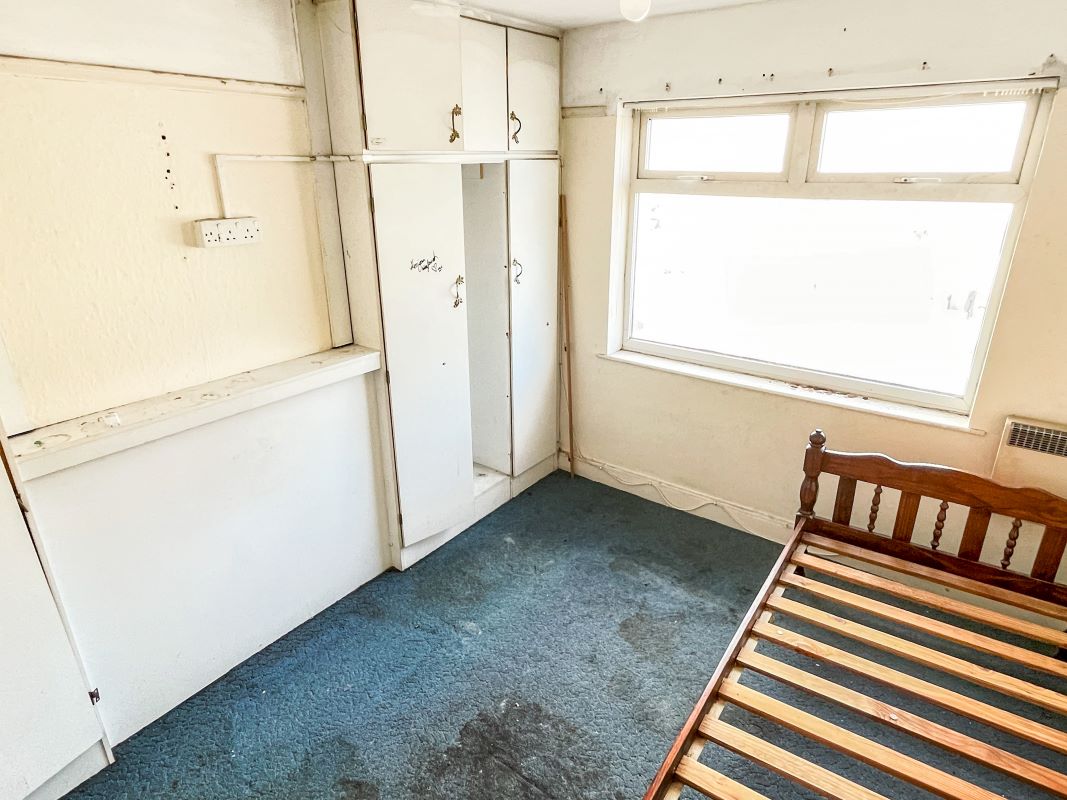 Corporation Road, Grimsby, South Humberside, DN31 2QB - Online Auctions