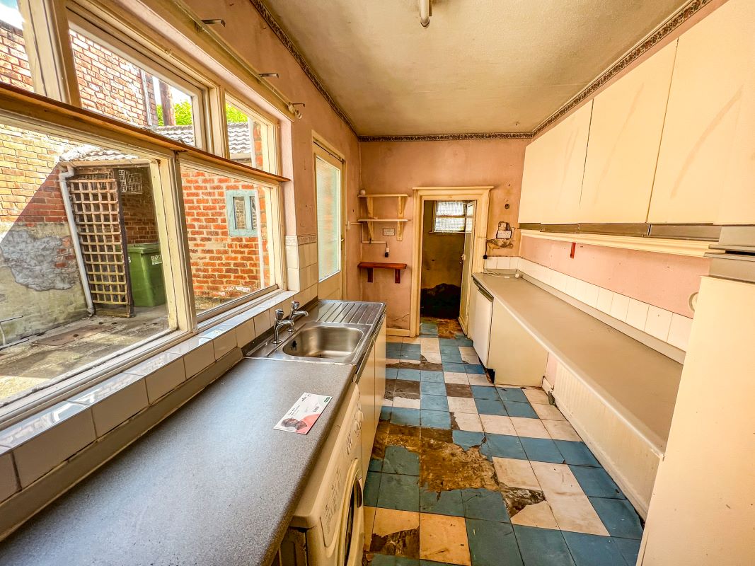 St. Johns Road, Shildon, County Durham, DL4 1LT - Online Auctions
