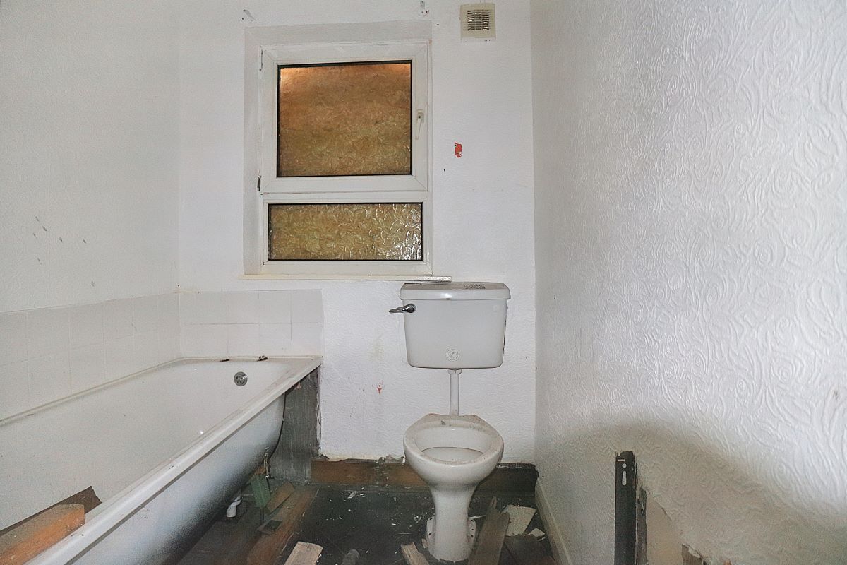 Eighth Street, Horden, Peterlee, County Durham, SR8 4LY - Online Auctions