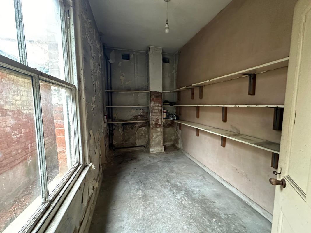 Gainsborough, Lincolnshire, DN21 2HD - Online Auctions