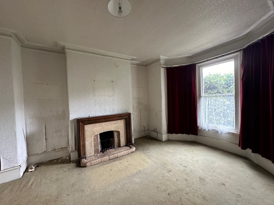 Gainsborough, Lincolnshire, DN21 2HD - Online Auctions