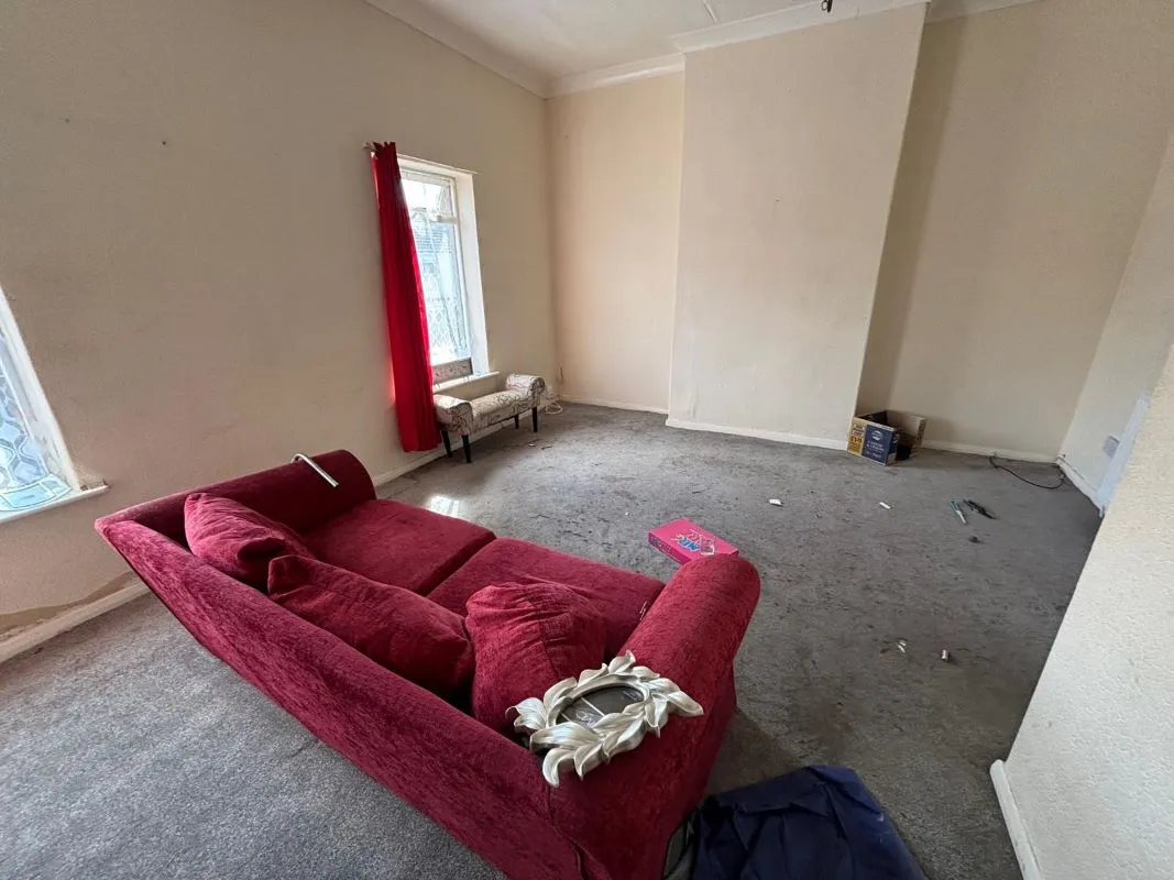 47 Alexandra Road, Grimsby, South Humberside, DN31 1RD - Online Auctions