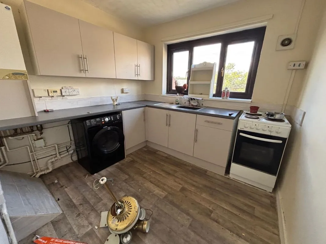 47 Alexandra Road, Grimsby, South Humberside, DN31 1RD - Online Auctions
