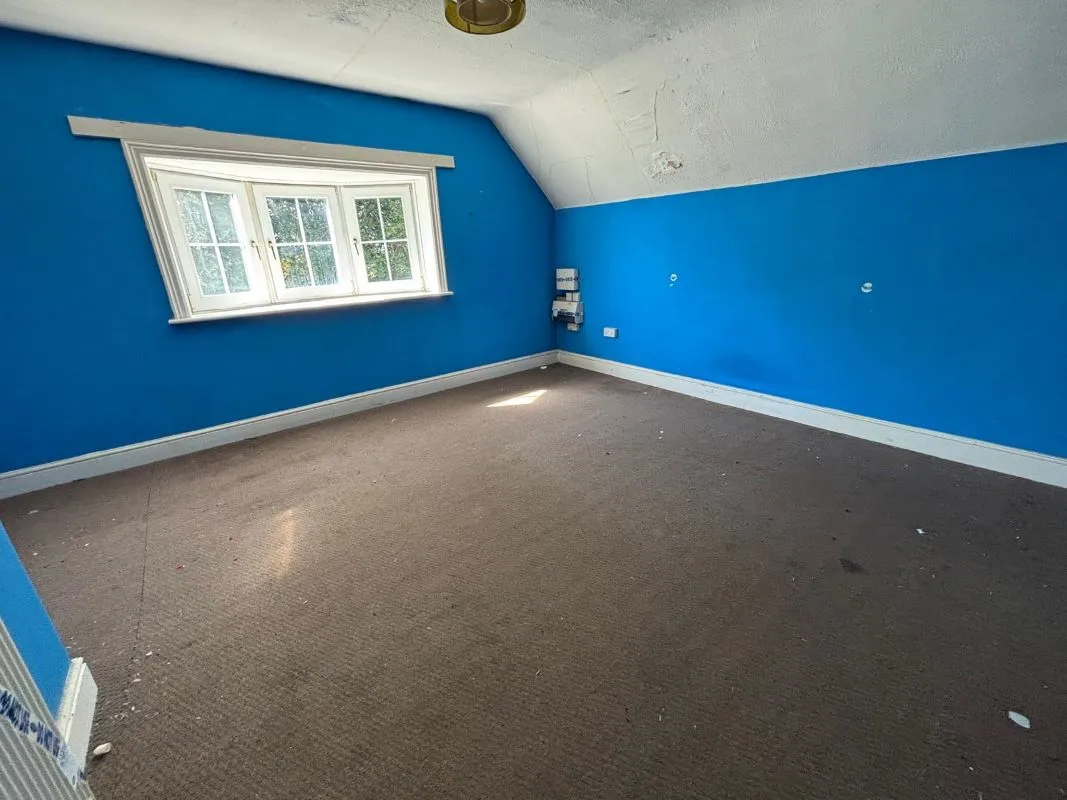 129 Eleanor Street, Grimsby, South Humberside, DN32 8AL - Online Auctions