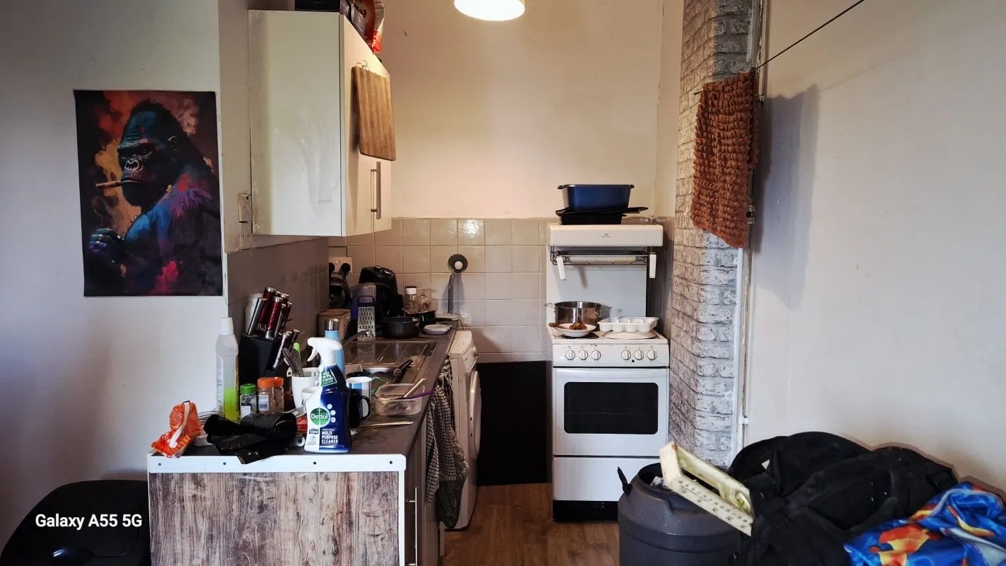 Outclough Road, Stoke-On-Trent, Staffordshire, ST8 7QH - Online Auctions