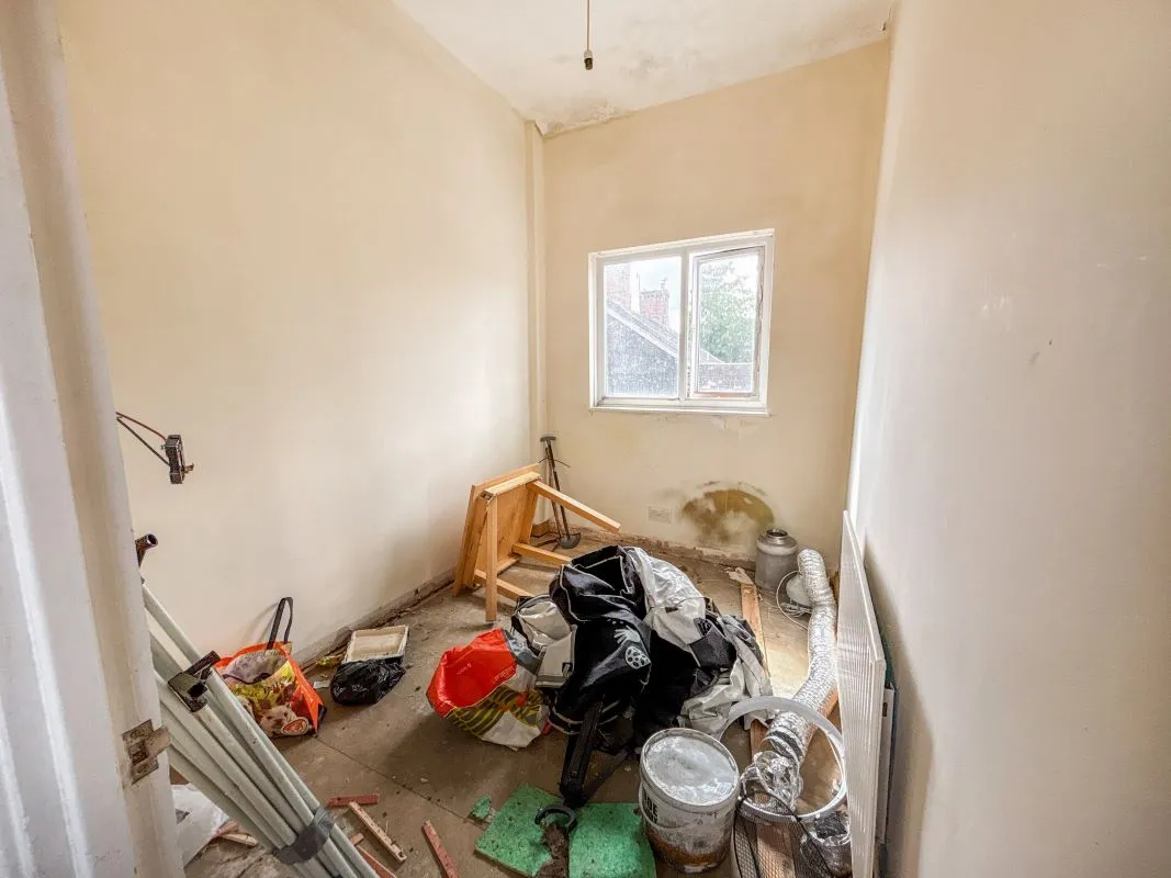 Outclough Road, Stoke-On-Trent, Staffordshire, ST8 7QH - Online Auctions